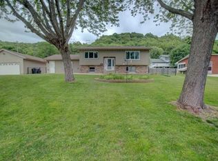 3611 Elm Dr, La Crosse, WI 54601