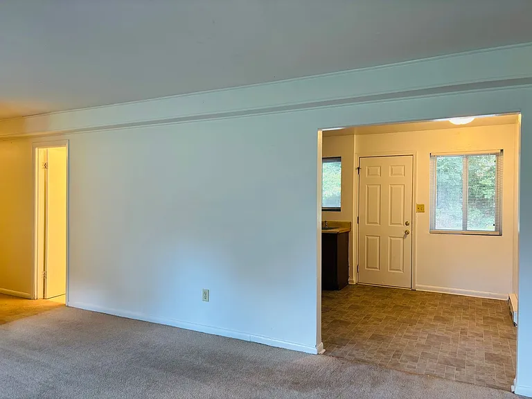 109 Northview Dr #13 — Photo 6