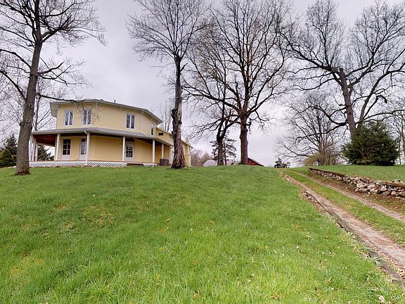 17051-16-Mile-Rd-Exterior(2)