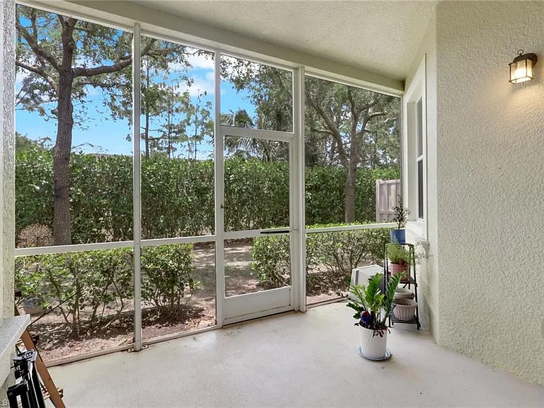 1335 Mariposa Cir #4103 — Photo 15