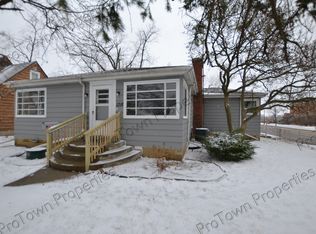1318 Oneida St, Joliet, IL 60435