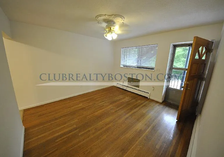 260 Grove St #3A — Photo 5