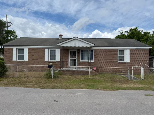 2208 Odessa St, Charleston, SC 29405