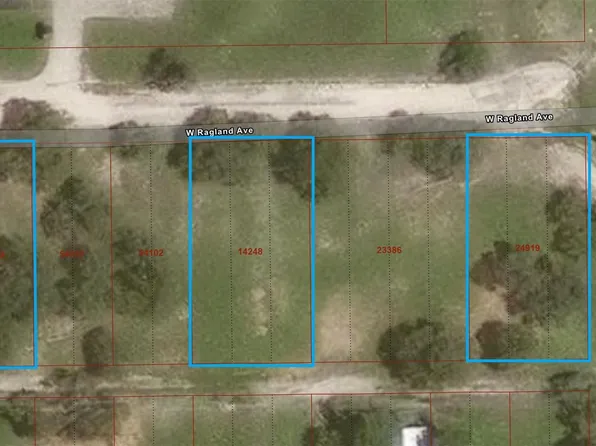 419 W Ragland Ave, Kingsville, TX 78363