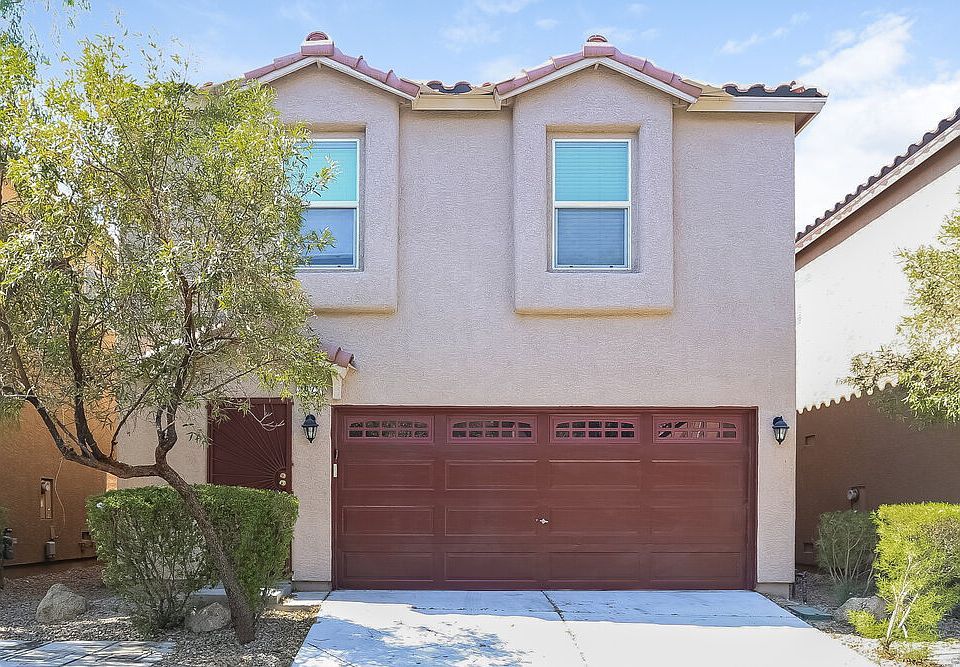 1st image of 4973 Blue Marlin Ave