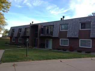 1701 Normandy Cir APT 1, Lincoln, NE 68512