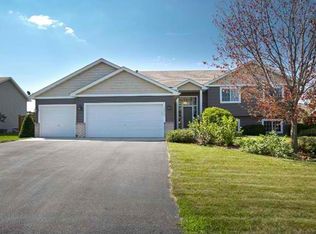 1837 Niagara St, Waconia, MN 55387