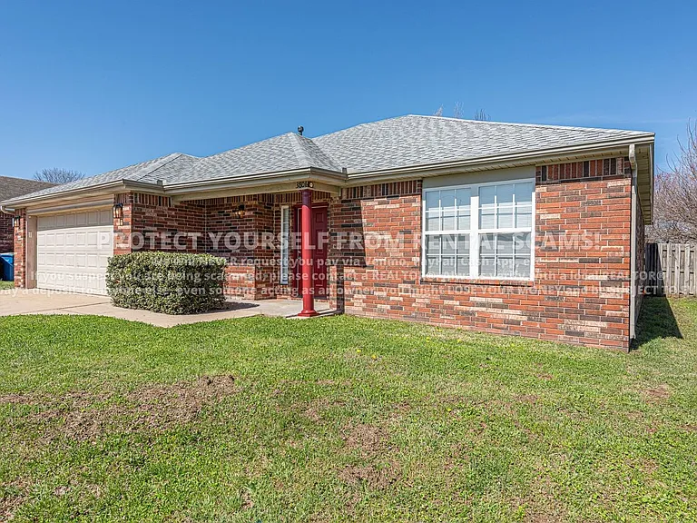 3806 SW Hansom Loop — Photo 17