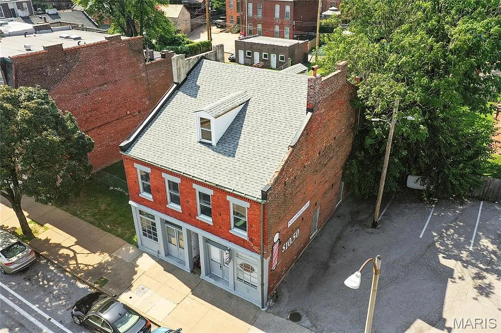 1809 S 7th St photo 1