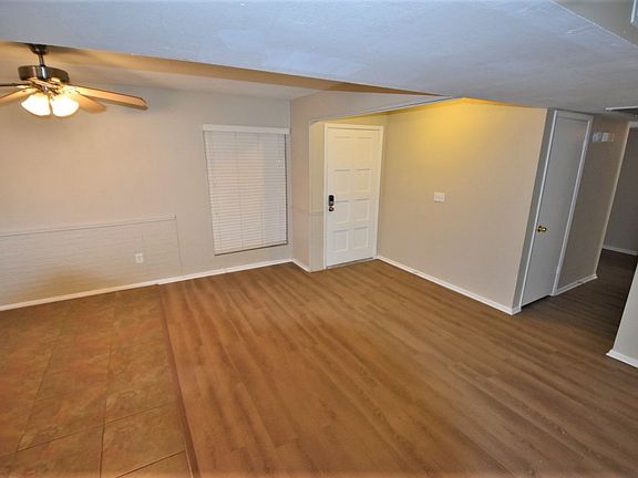 2nd image of 2920 W Michelle Dr