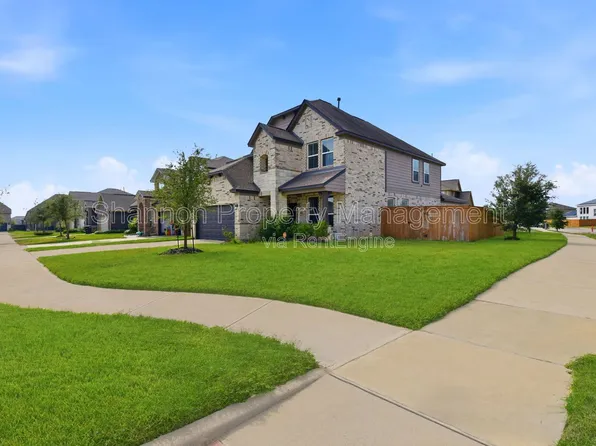 5102 Brookshire Pass Dr, Brookshire, TX 77423