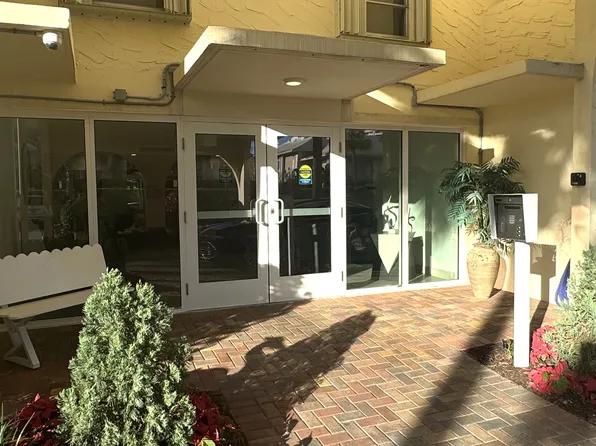 951 De Soto Rd APT 326, Boca Raton, FL 33432