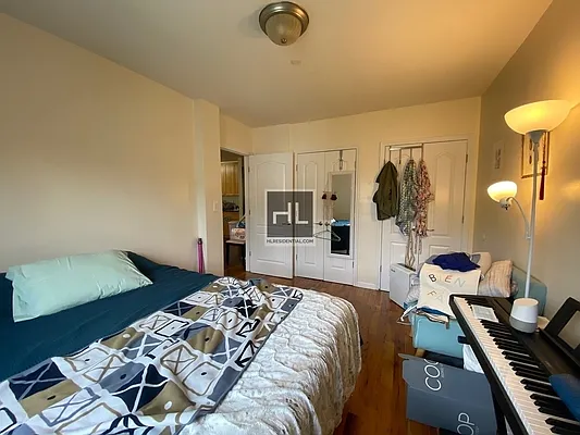 Rented by Highline Residential | media 4