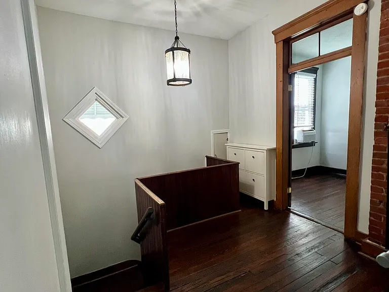 925 S Preston St — Photo 18