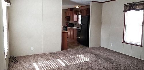 3rd image of 801 Strawberry Ln