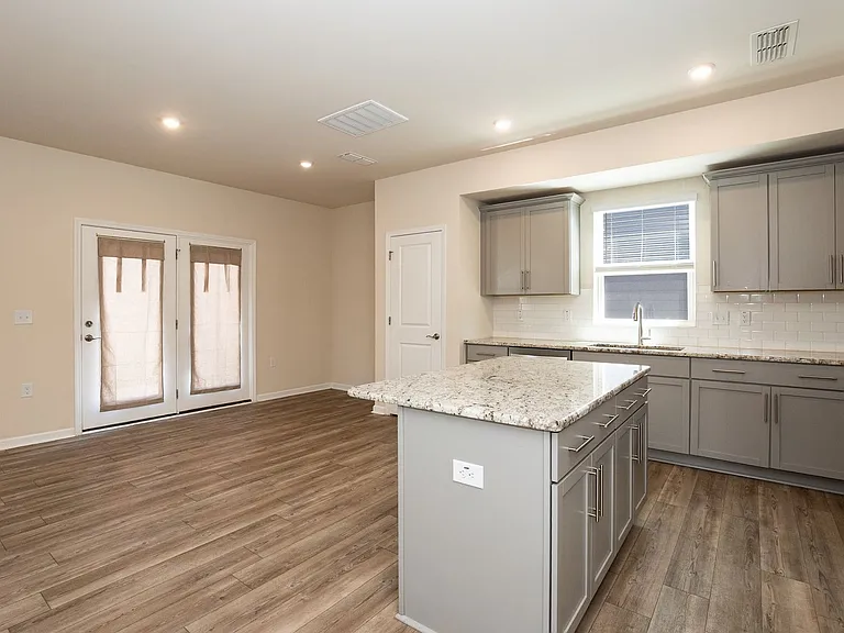 1517 Rhodes Pond St — Photo 14