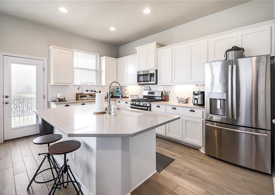 1st image of 18003 Pomelo Ln #B
