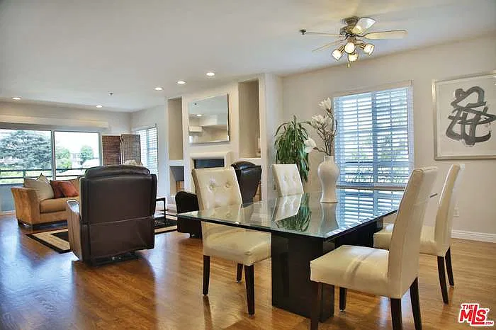 9830 Vidor Dr #302 — Photo 11