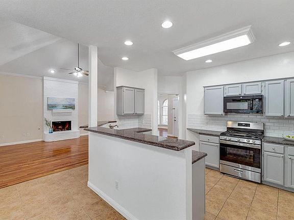 2nd image of 2214 Mallard Ct