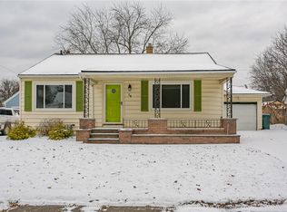 76 Crossfield Rd, Rochester, NY 14609