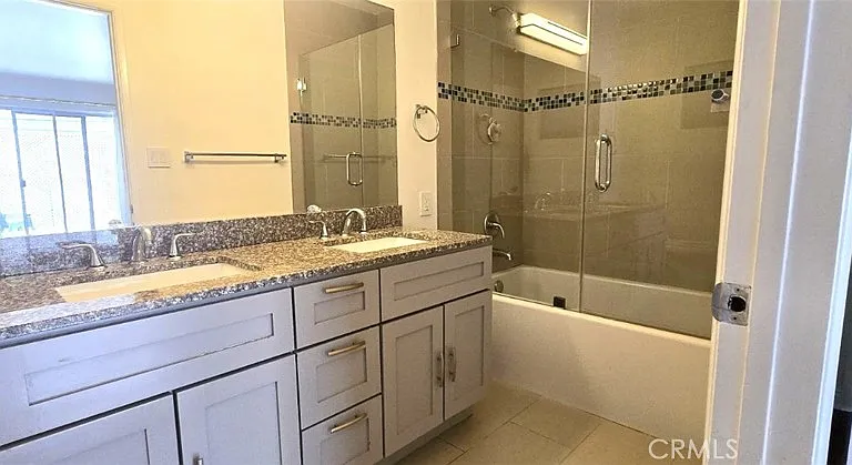 12740 Landale St — Photo 10