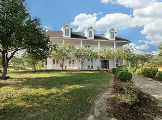 5563 Mieth Rd, Sealy, TX 77474