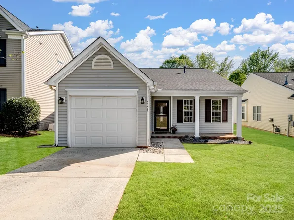 3005 Kansas City Dr, Monroe, NC 28110