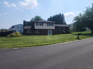 3466 Lafayette Dr, Bethlehem, PA 18020