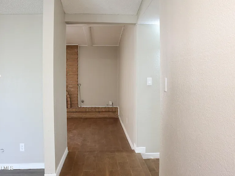 6704 La Cadena Dr — Photo 8
