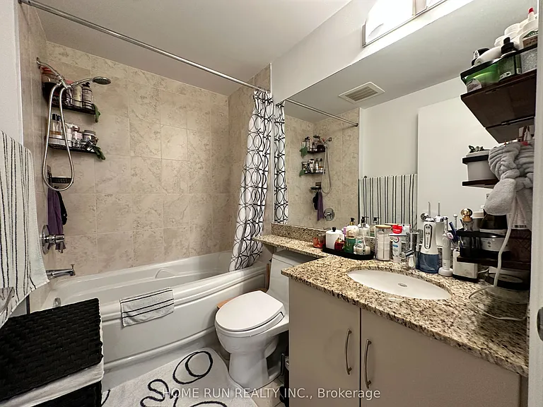 235 Kent St #714 — Photo 12