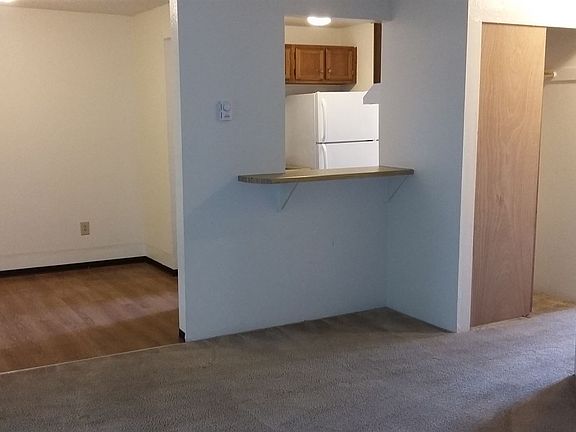 3rd image of 1936 Lincoln Ave SE APT 104