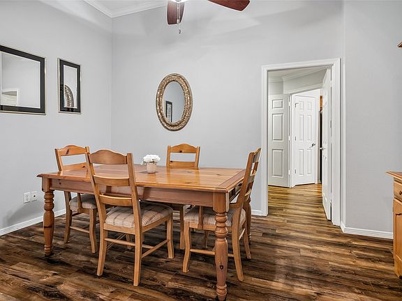 5th image of 516 Hazelnut Ct