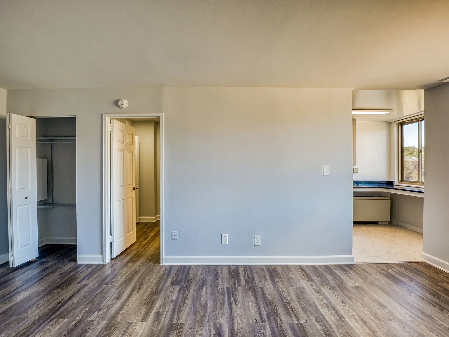 2112 New Hampshire Avenue — Photo 4
