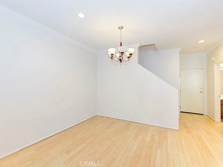 7 Chilmark St — Photo 7