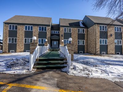 3424 Cherry St APT A5, Grand Forks, ND, 58201