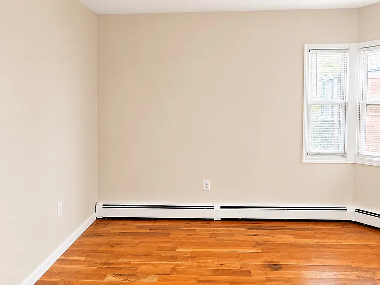 21 Dale St #1 — Photo 9