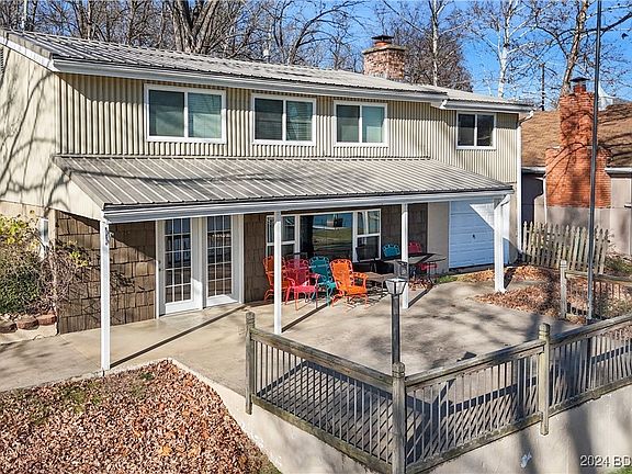 3rd image of 33070 Canopy Ln
