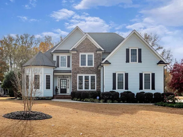 245 Annandale Dr, Clayton, NC 27520