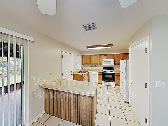 2nd image of 648 E Normandy Blvd