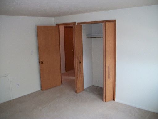 2nd image of 6957 Pearl Rd APT 7