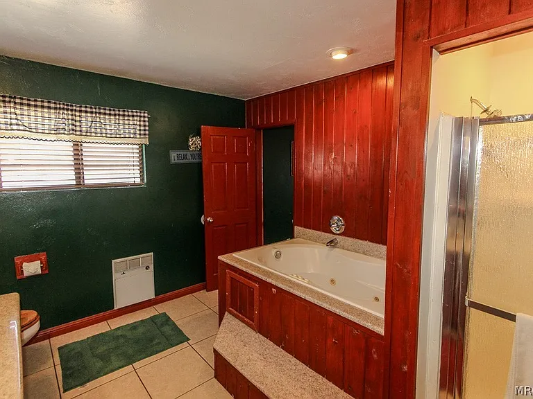 46784 Pioneertown Rd — Photo 27