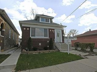 7445 W 62nd St, Summit, IL 60501