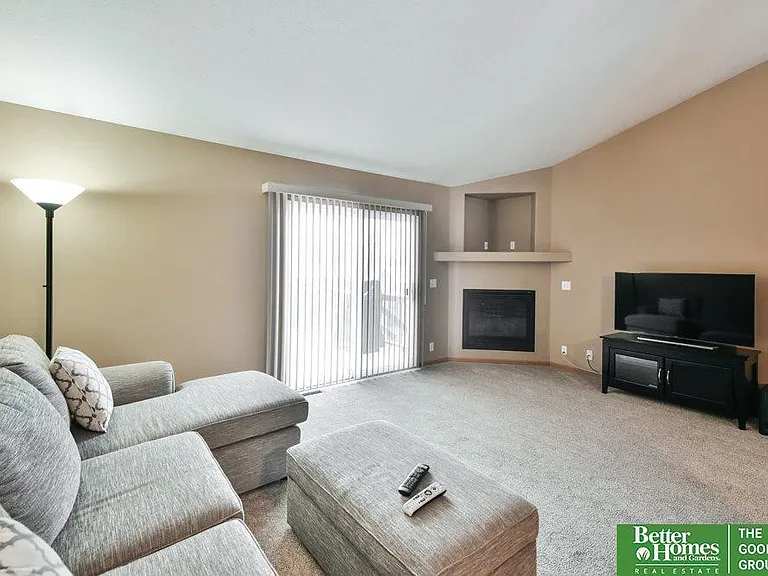 17038 Sahler St — Photo 6