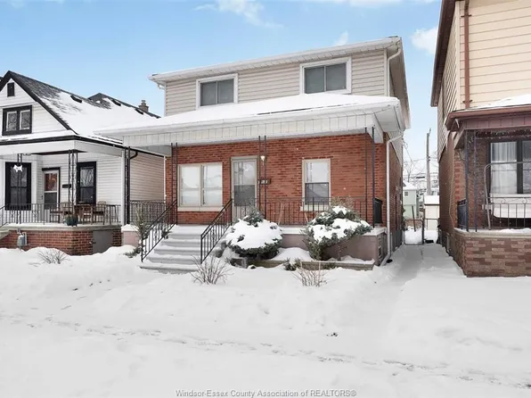 907 Gladstone Ave, Windsor, ON N9A 2R5