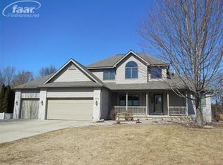 8344 Jaclyn Ann Dr, Flushing, MI 48433