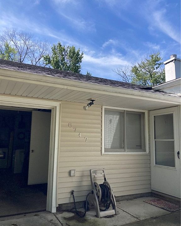 8747 Manorford Dr, Parma Heights, OH 44130 Zillow