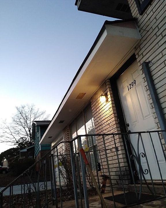 Front door brick exterior