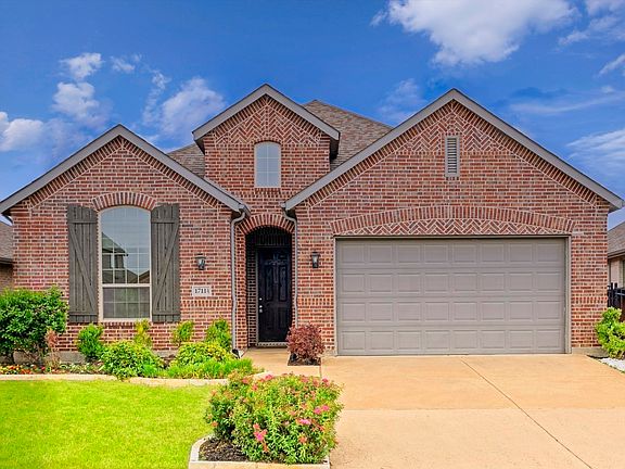 2nd image of 1711 Temperance Way