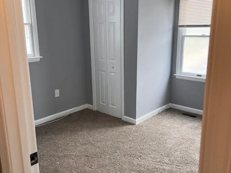9304 Mount Vernon Way #C — Photo 8
