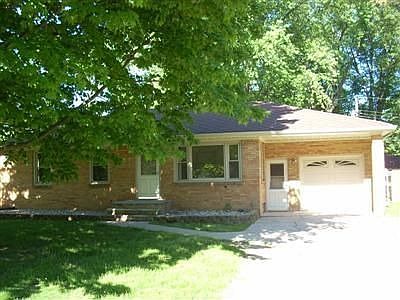 1st image of 1836 Broadmoor Dr